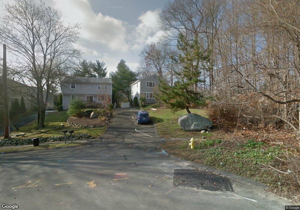 15 April Ln unit 2, Norwalk, CT 06850 - photo 1