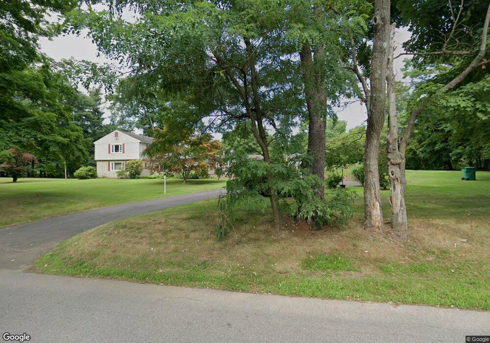 183 Duncaster Rd, Bloomfield, CT 06002 - photo 1