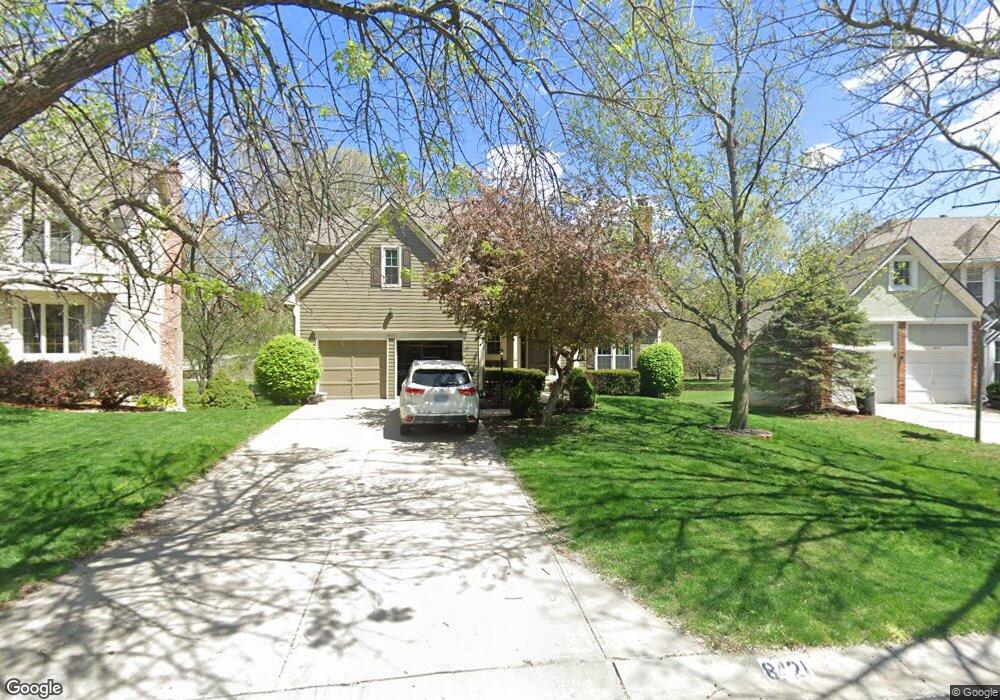 8421 Hallet St, Lenexa, KS 66215 - photo 1