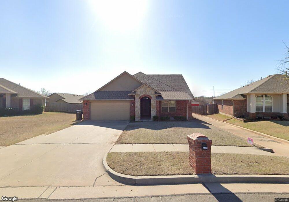 2100 SE 7th St, Moore, OK 73160 - photo 1