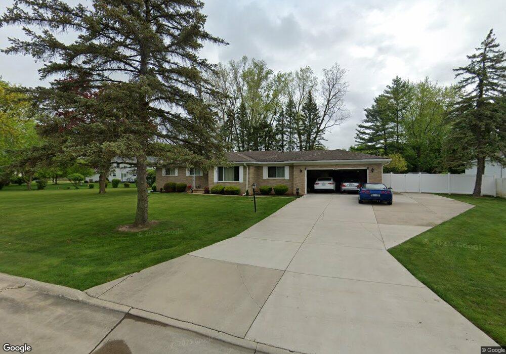 4290 Hall Mark Ct, Flint, MI 48532 - photo 1