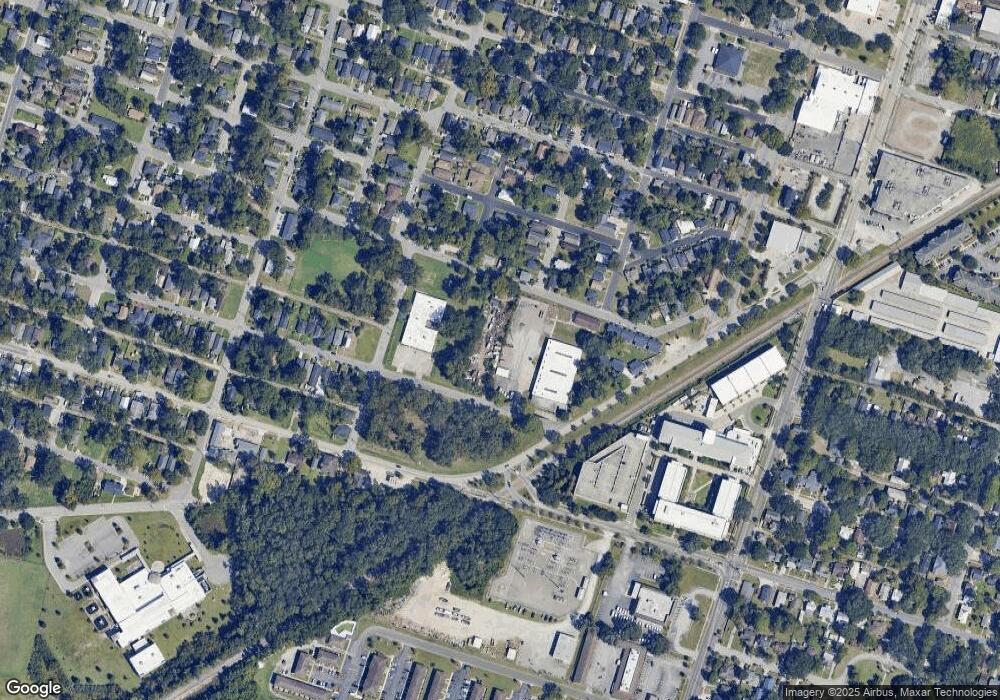 606 W 51st St, Savannah, GA 31405 - photo 1