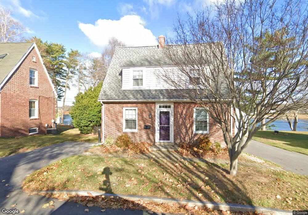 154 Crescent Way, Portsmouth, NH 03801 - photo 1