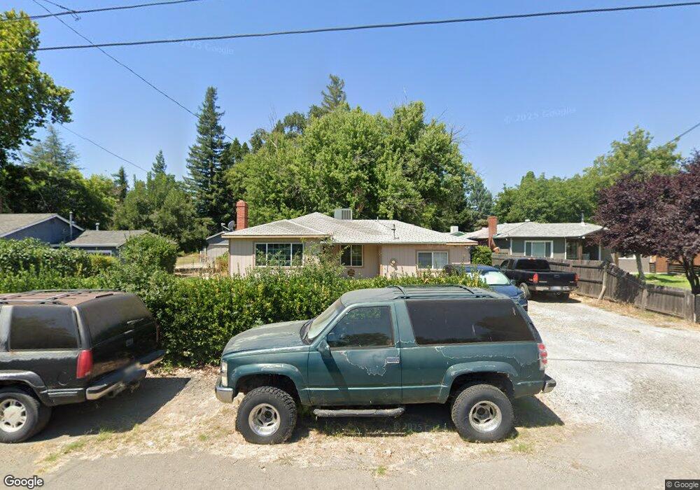 5516 Elm Ln, Redding, CA 96001 - photo 1