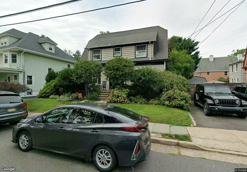 8 Carlton Rd, Metuchen, NJ 08840 - photo 1