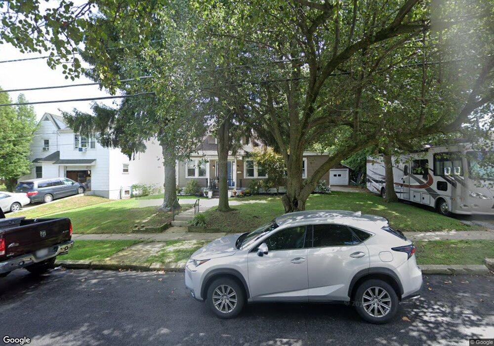 16 E Graisbury Ave, Audubon, NJ 08106 - photo 1