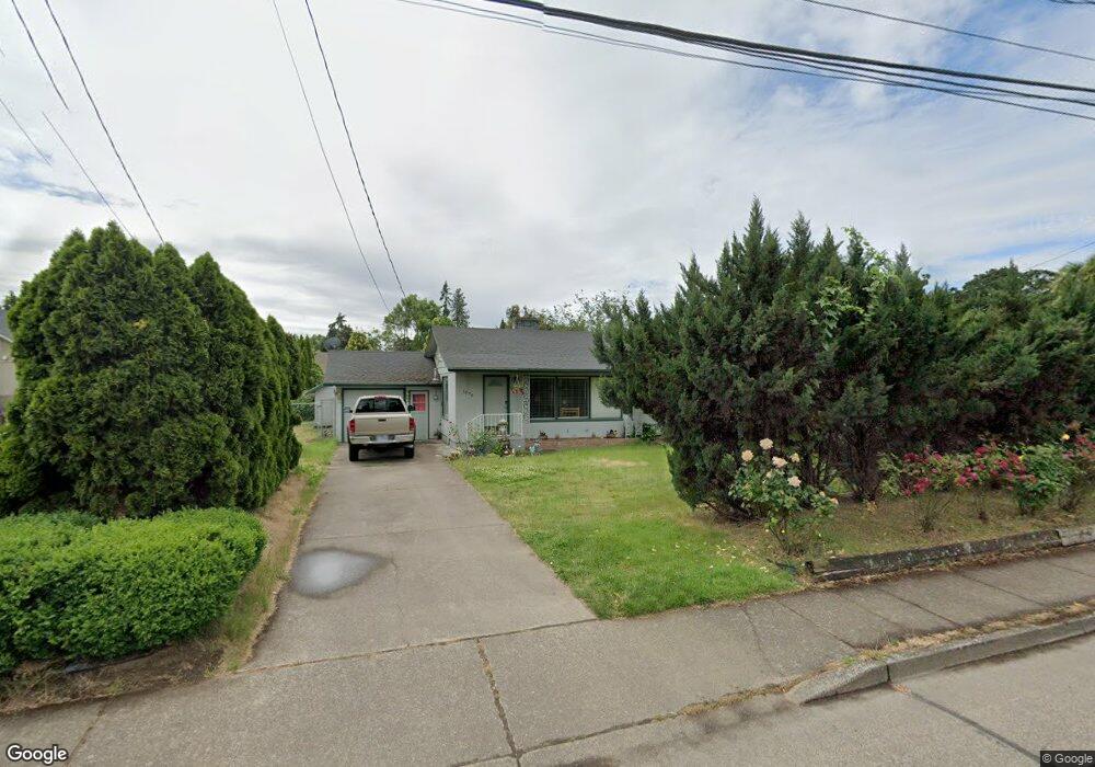 1074 Cal Young Rd, Eugene, OR 97401 - photo 1