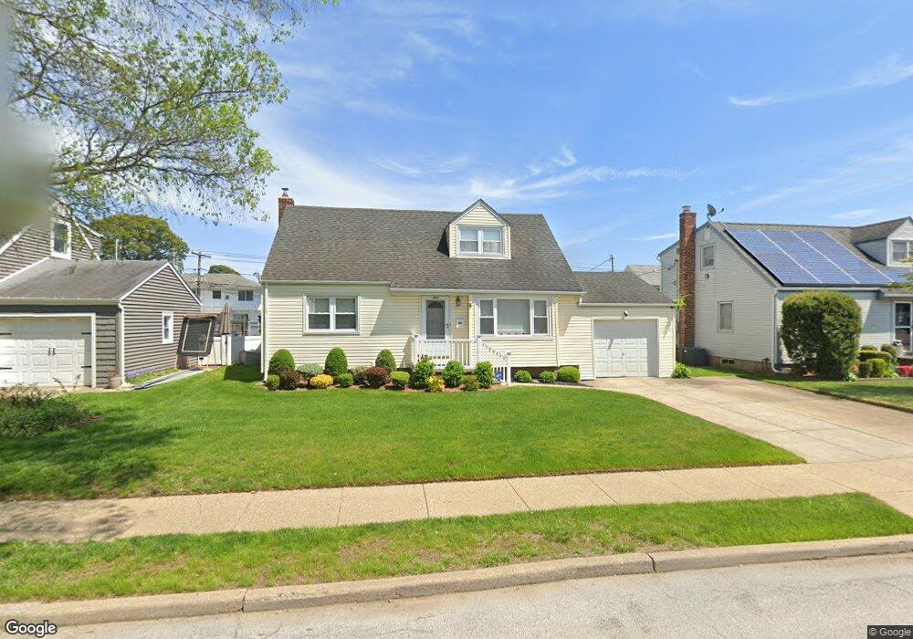 463 Robert Ave, Franklin Square, NY 11010 - photo 1