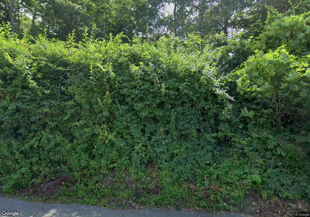 8 S Wangonk Trail, East Hampton, CT 06424 - photo 1