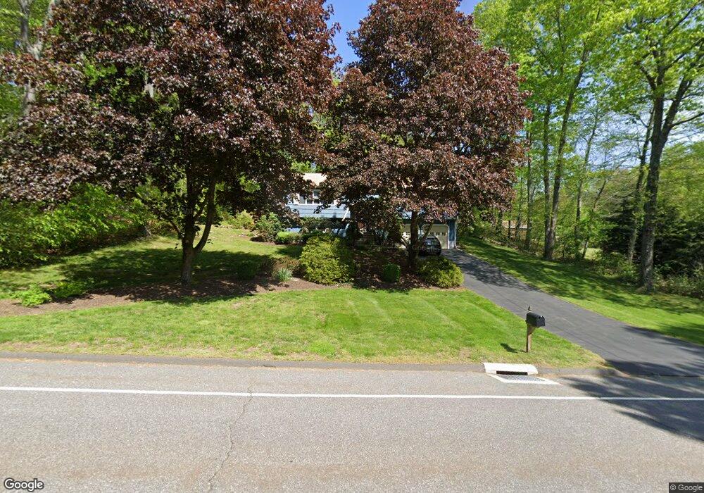 434 Dayton Rd, Trumbull, CT 06611 - photo 1