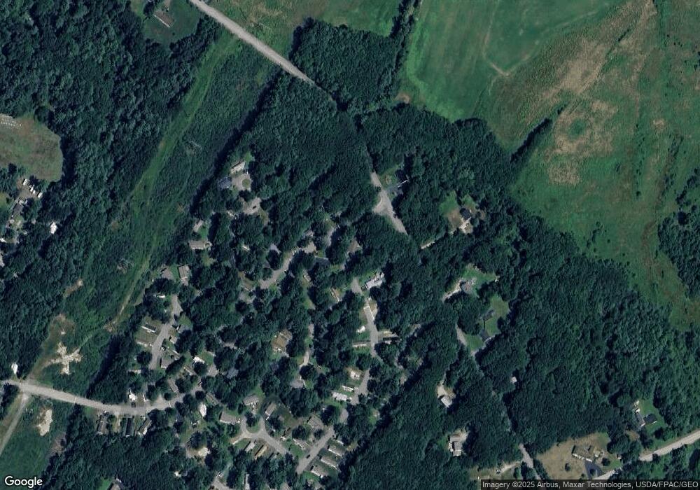 4 Hemlock Dr, Gorham, ME 04038 - photo 1