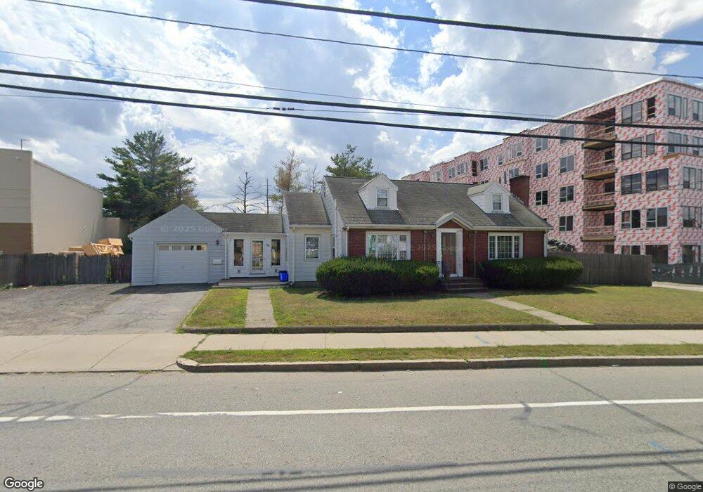 291 Centre St, Quincy, MA 02169 - photo 1