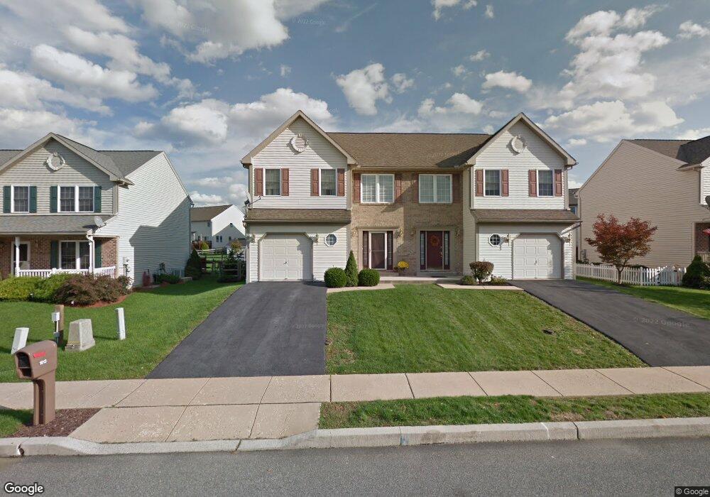 1013 Ithaca St, Reading, PA 19605 - photo 1