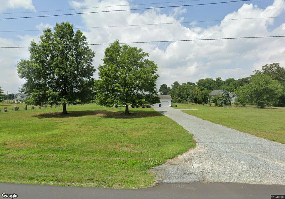 6469 Airport Rd, Laurel, DE 19956 - photo 1