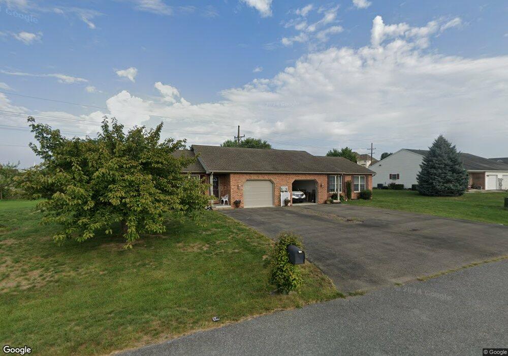 11523 Nicole Dr, Greencastle, PA 17225 - photo 1