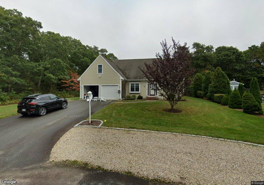 61 Surrey Ln, East Falmouth, MA 02536 - photo 1