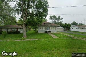 224 W Broadway, Witt, IL 62094