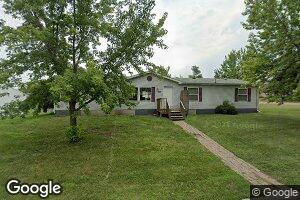 209 10th St NW, Wessington Springs, SD 57382