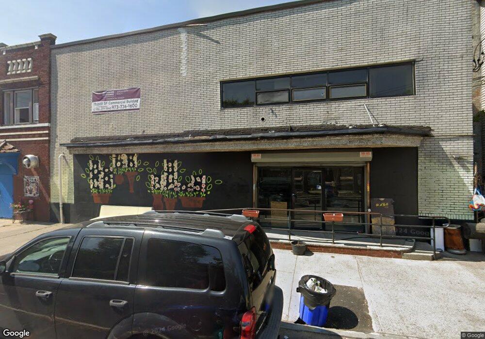 731 S 10th St unit 1, Newark, NJ 07108 - photo 1