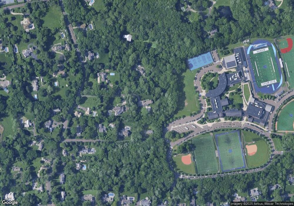 358 Hollow Tree Ridge Rd, Darien, CT 06820 - photo 1