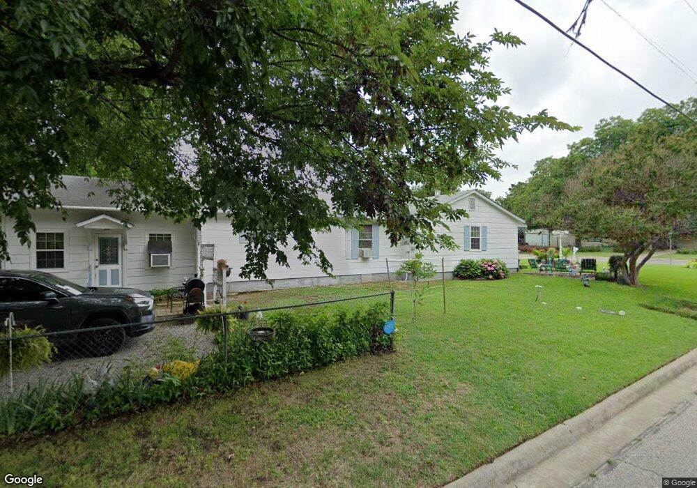 1006 C St SE, Ardmore, OK 73401 - photo 1