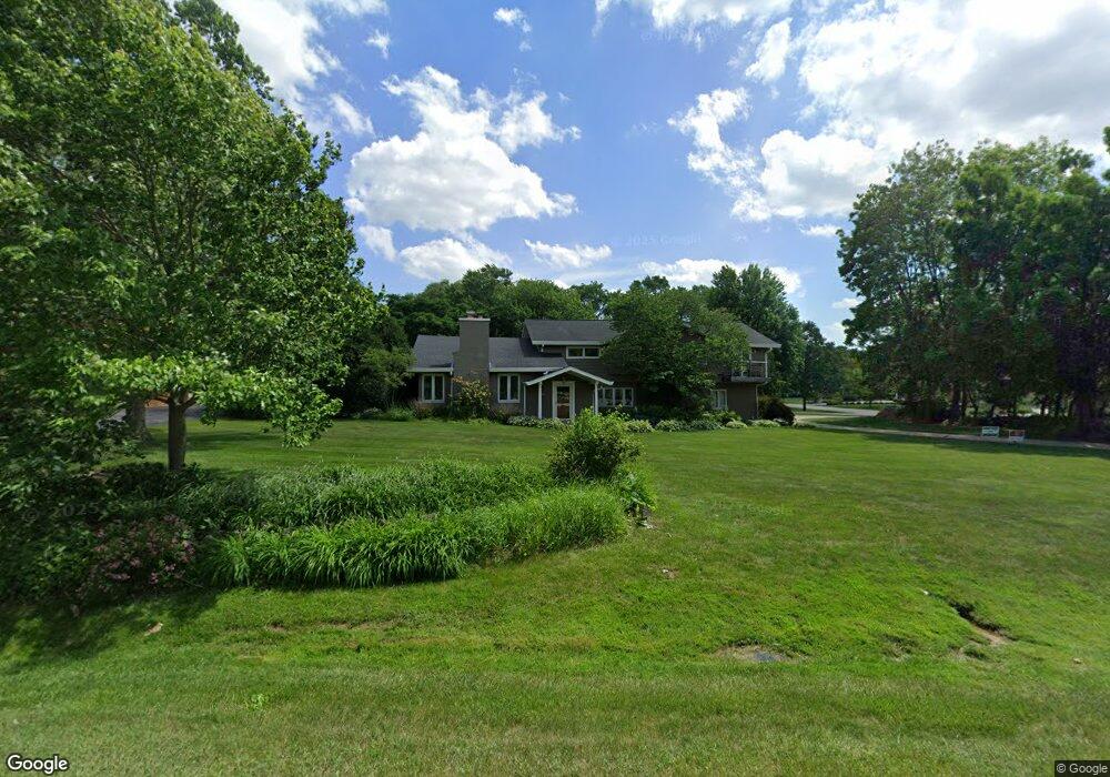 13575 Wrayburn Rd, Elm Grove, WI 53122 - photo 1