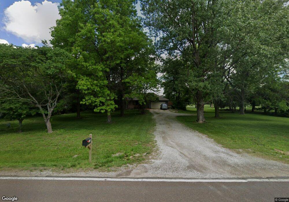 3430 SW 53rd St, Topeka, KS 66610 - photo 1