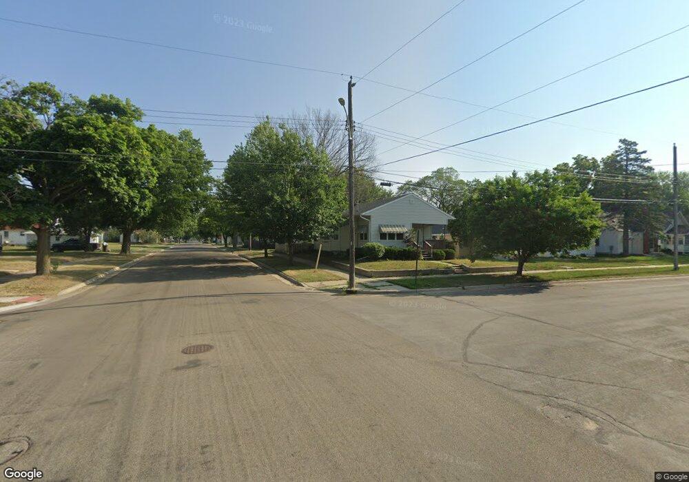 816 10th Ave SW, Austin, MN 55912 - photo 1