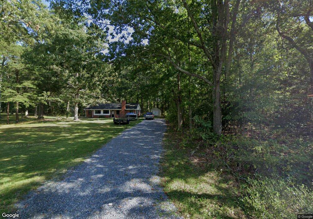 4911 Idlewilde Rd, Shady Side, MD 20764 - photo 1