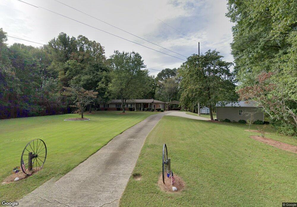 121 Chantilly Ln, Statesville, NC 28625 - photo 1