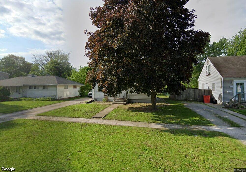 3217 Walnut Ave, Mattoon, IL 61938 - photo 1