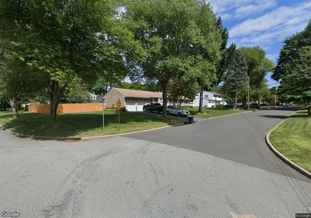 1 Kings Ct, Parsippany, NJ 07054 - photo 1