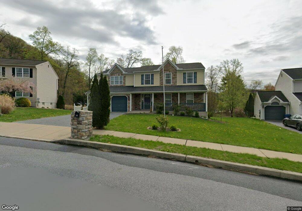 1007 Saylor Dr unit 19 SFE, Temple, PA 19560 - photo 1