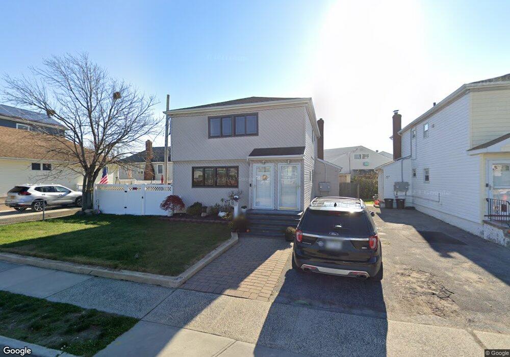 5 Deal Rd, Island Park, NY 11558 - photo 1