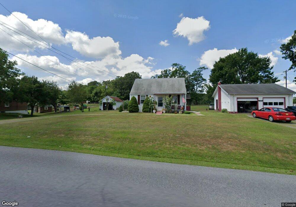 892 New Hope Rd, Berkeley Springs, WV 25411 - photo 1