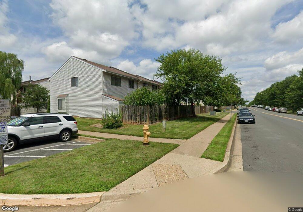 7527 Clemson Ct, Manassas, VA 20109 - photo 1