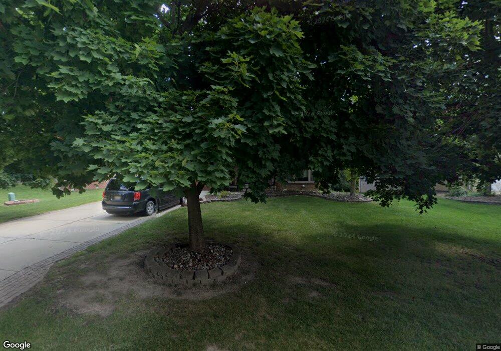 1869 Midchester Dr, West Bloomfield, MI 48324 - photo 1