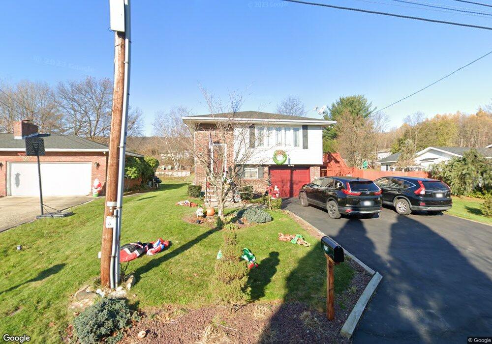 312 Crisp Ave, Scranton, PA 18504 - photo 1