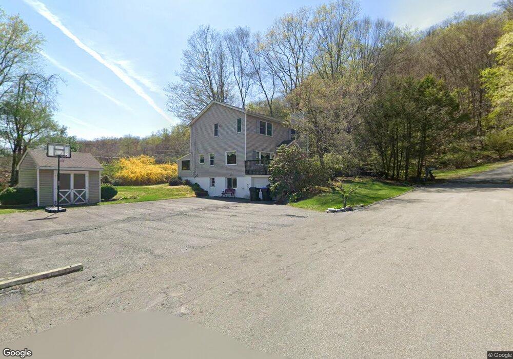 3 Oak Place, Tuxedo Park, NY 10987 - photo 1