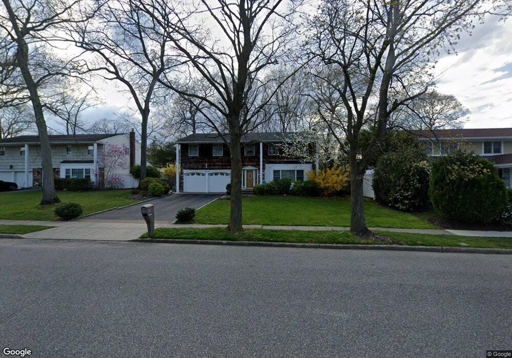 68 Wicks Path, ComMacK, NY 11725 - photo 1