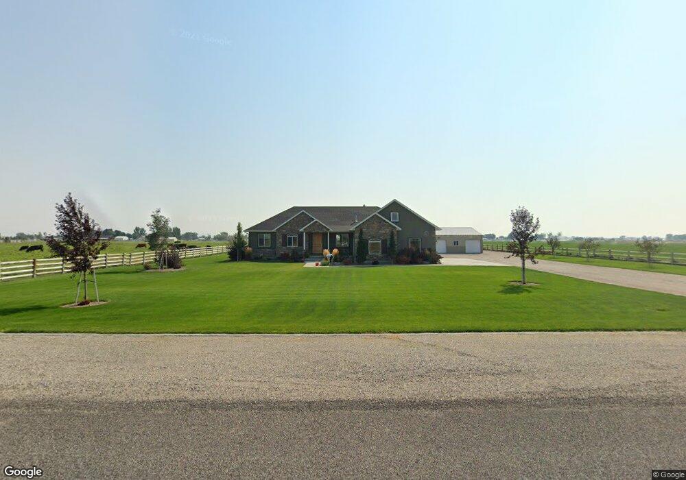 323 W 400 N, Blackfoot, ID 83221 - photo 1