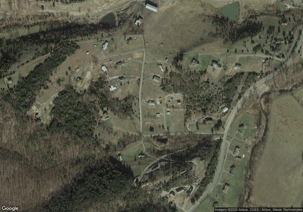 216 Echo Hollow Rd unit 216, Petersburg, WV 26847 - photo 1