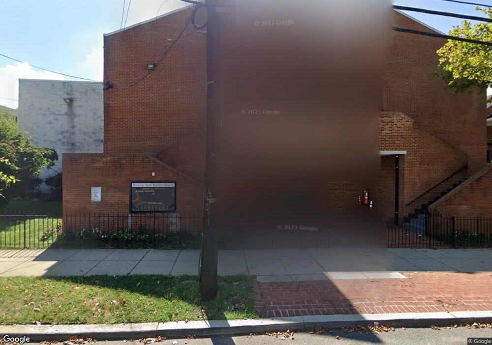 4611 Sheriff Rd NE, Washington, DC 20019 - photo 1