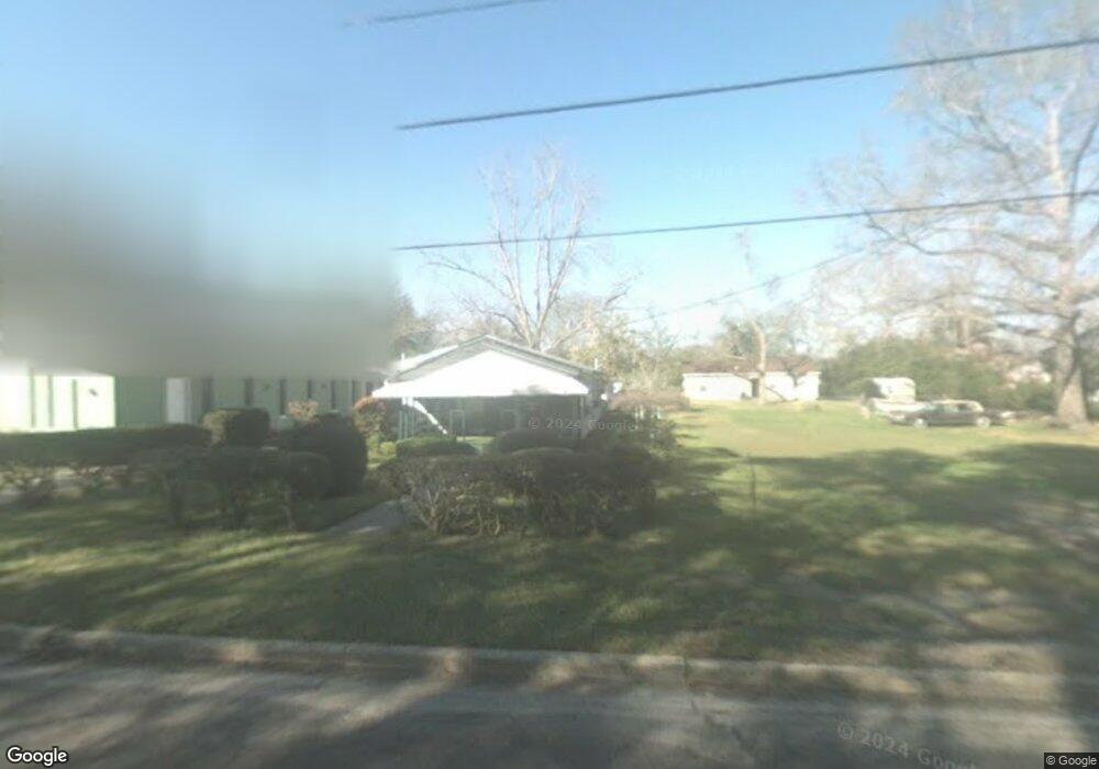 2317 Gordon St, Brunswick, GA 31520 - photo 1