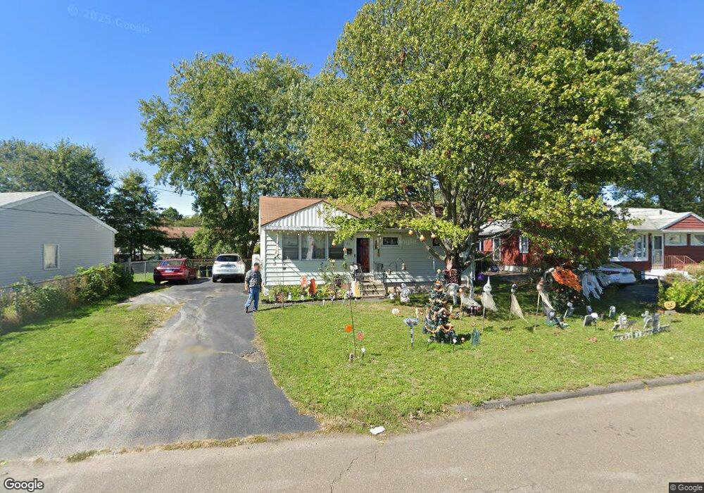 65 Great Circle Rd, West Haven, CT 06516 - photo 1