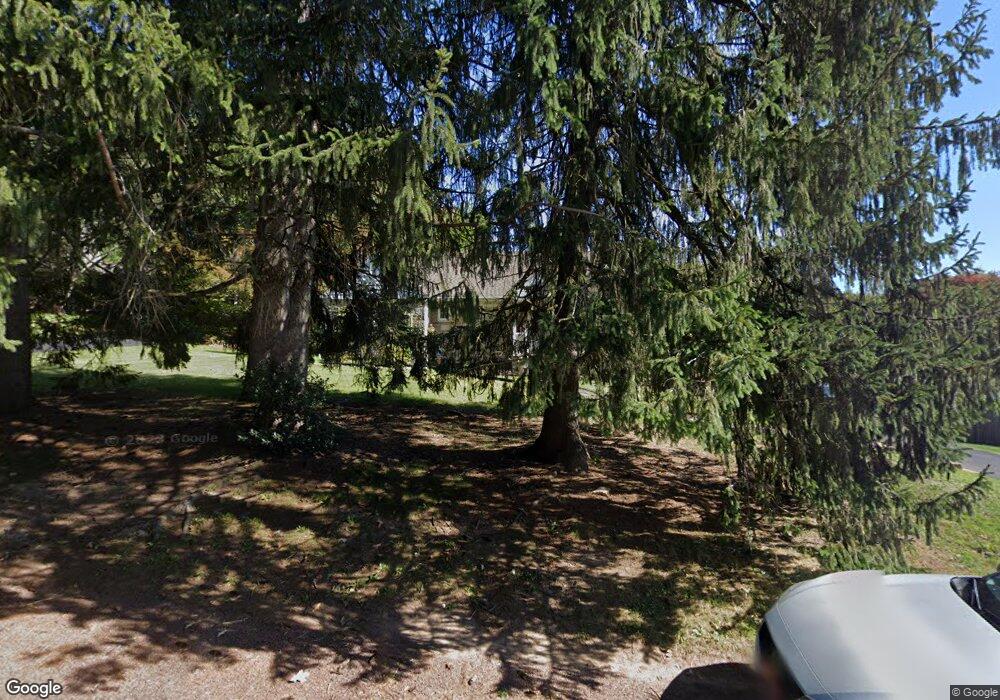 423 Rick Rd, Southampton, PA 18966 - photo 1