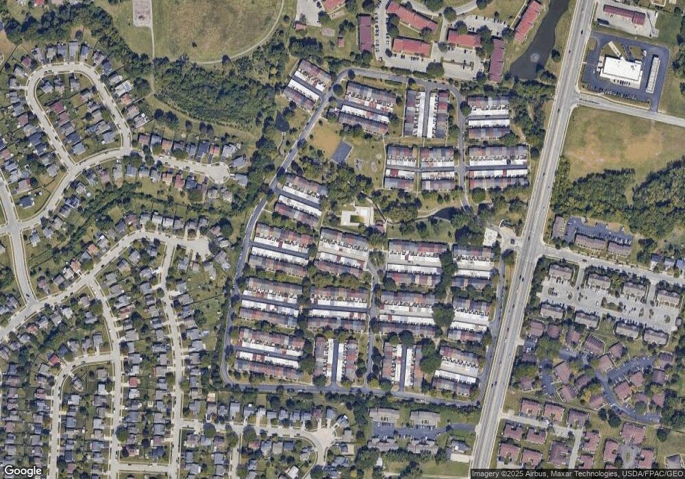 573 Dlyn St unit 7, Columbus, OH 43228 - photo 1