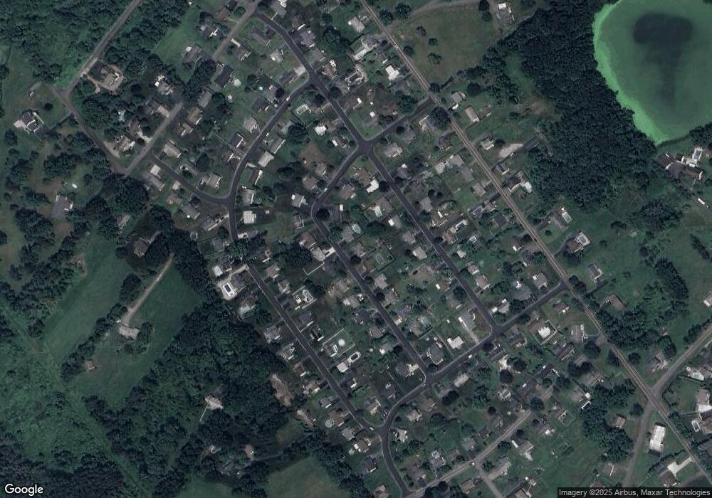 143 Shadetree Rd, Shavertown, PA 18708 - photo 1