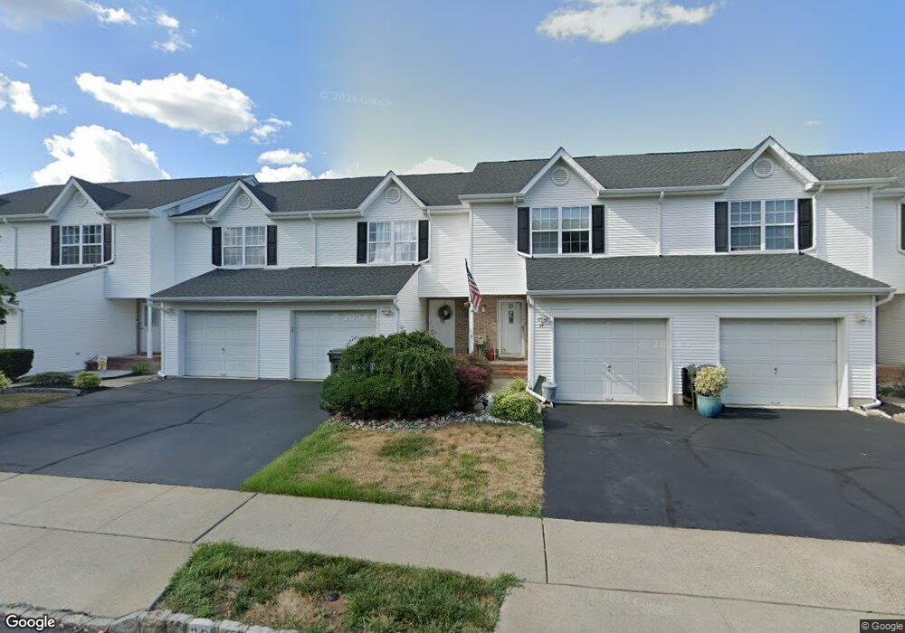 37 Lenny Ct, Matawan, NJ 07747 - photo 1