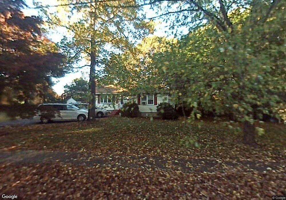 63 Weir Rd, Waltham, MA 02451 - photo 1